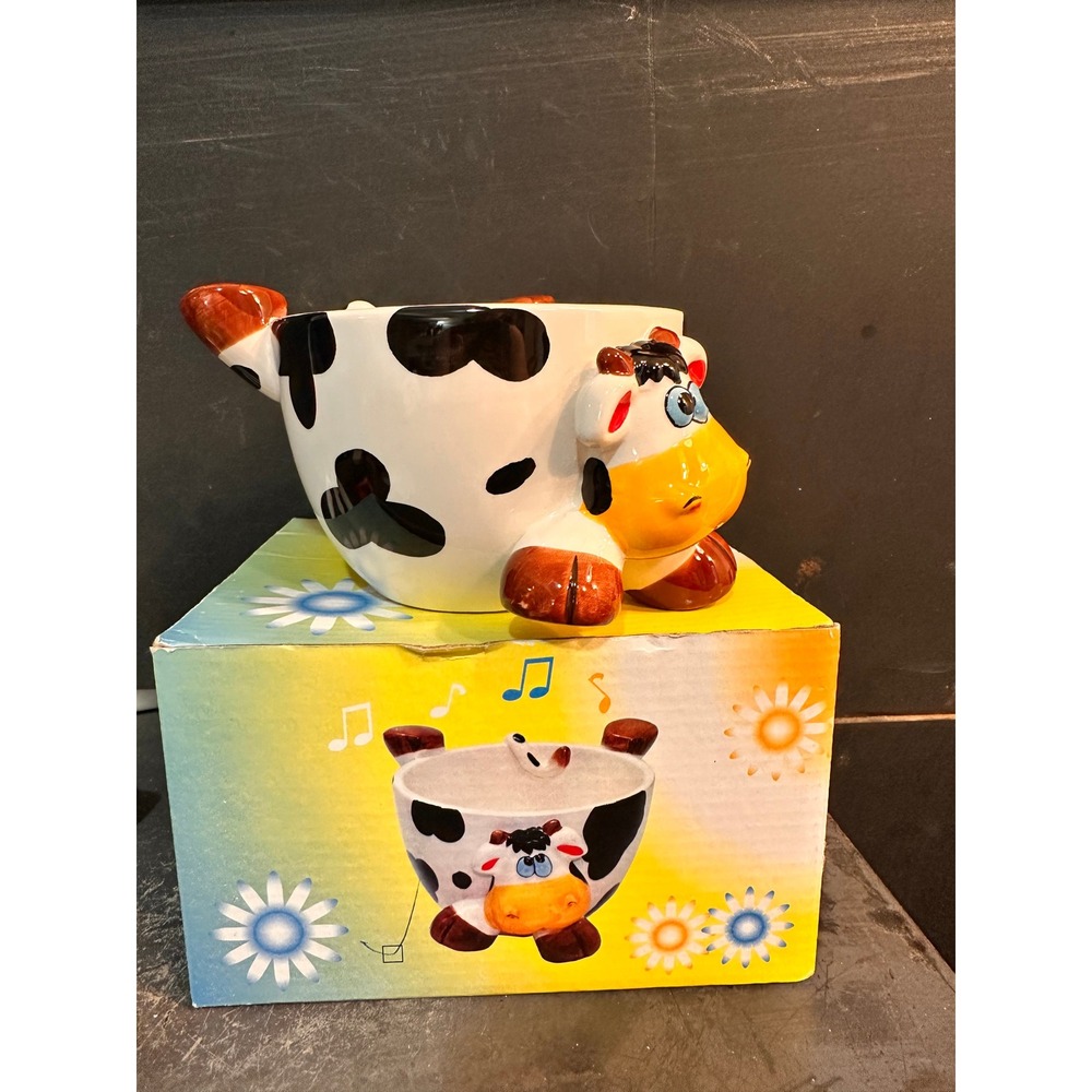 3D Cow Ceramic Planter Bowl Hand Painted Farmhouse Decor Black White Spotted 4in